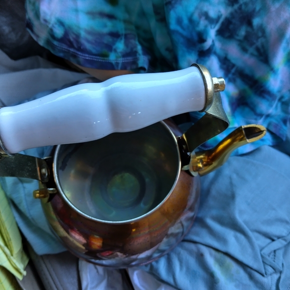 MCM Copper Kettle Porcelain Capped handle - Picture 9 of 10
